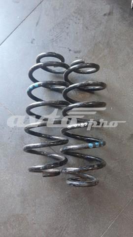 Пружина задняя