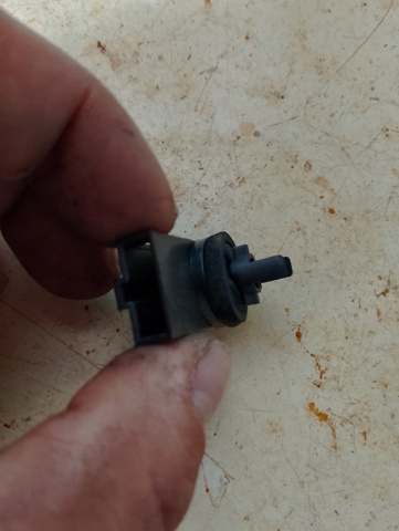 Термо-датчик включення вентилятора радіатора — фото 12