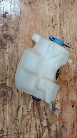 Бачок омивача скла — фото 7