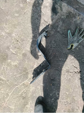 Кришка коробки проводів мотора — фото 3