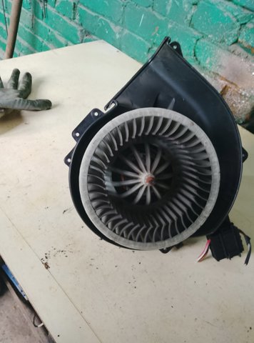 Двигун вентилятора пічки (обігрівача салону) — фото 2