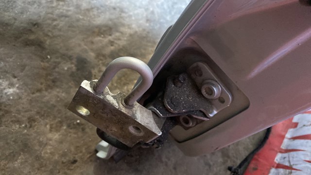 Петля двери задней левой — фото 2