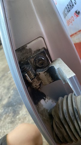 Петля двери задней левой — фото 3