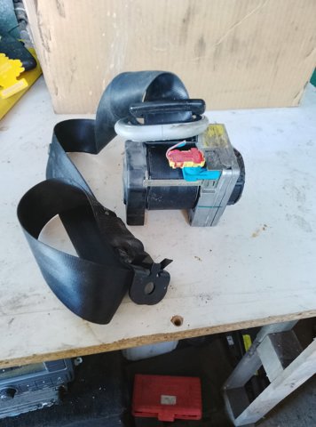 Ремінь безпеки — фото 7