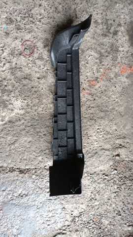 Кронштейн крепление полки багажника — фото 2