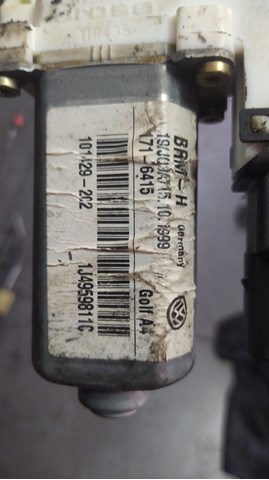 Мотор стеклоподъемника двери задней левой — фото 2