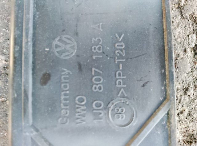 Кронштейн бампера переднього, лівий — фото 3