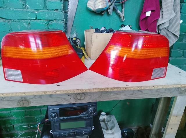 Фонарь задний правый — фото 10