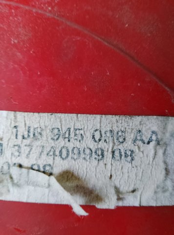 Фонарь задний правый — фото 6