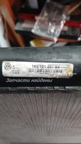 Радиатор охлаждения двигателя — фото 3