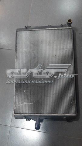 Радиатор охлаждения двигателя — фото 2