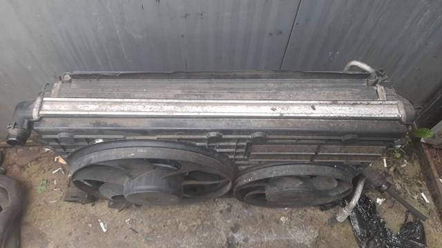 Радиатор охлаждения двигателя — фото 3