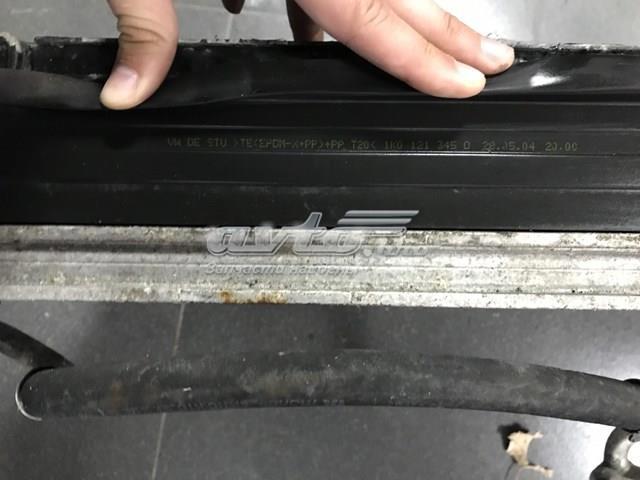 Радиатор охлаждения двигателя — фото 3