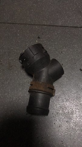 Быстросъемная муфта шланга радиатора охлаждения — фото 2