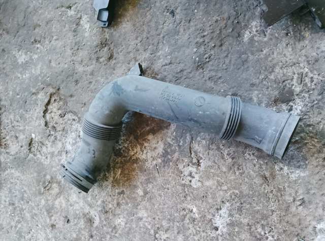 Патрубок воздушный, вход в резонатор — фото 7