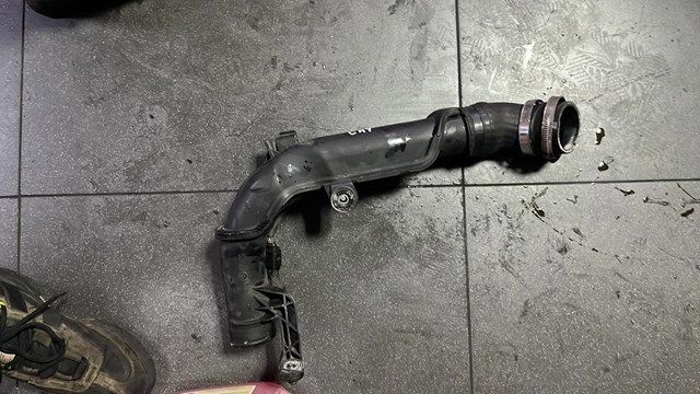 Патрубок — фото 2