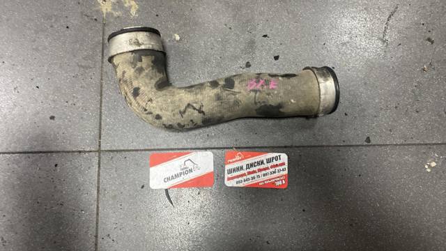 Шланг (патрубок) интеркуллера нижний левый — фото 4