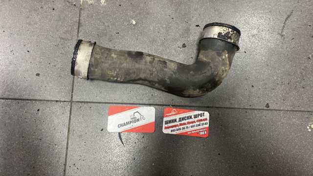 Шланг (патрубок) интеркуллера нижний левый — фото 3