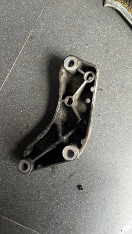 Кронштейн кпп — фото 2