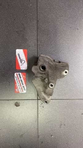 Кронштейн подушки (опори) двигуна, лівої — фото 3