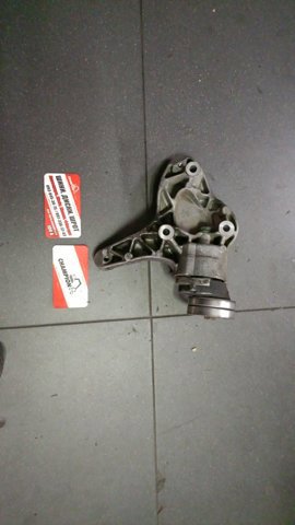 Кронштейн компресора — фото 5