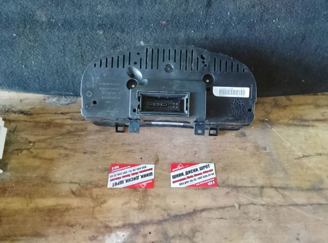 Щиток приборів — фото 3