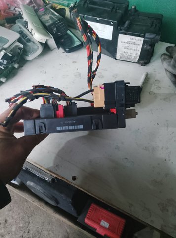 Модуль керування (ЕБУ) бортової мережі — фото 3