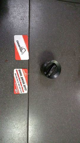 Перемикач світла фар, на торпеді — фото 3