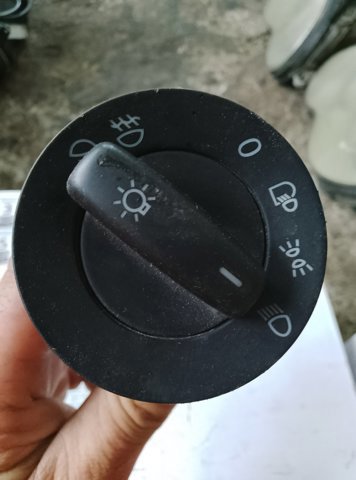 Перемикач світла фар, на торпеді — фото 3