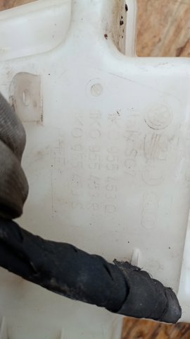 Бачок омивача скла — фото 19