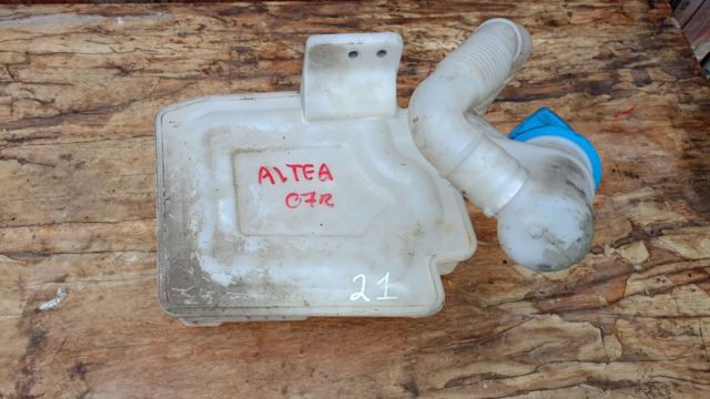 Бачок омивача скла — фото 20