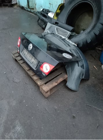 Фонарь задний левый внутренний — фото 2