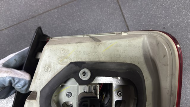 Фонарь задний левый внешний — фото 4