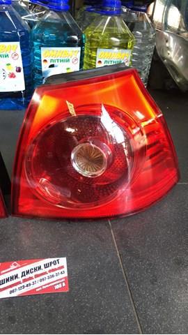 Фонарь задний правый внешний — фото 2