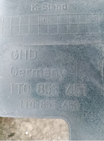 Решітка радіатора vw touran — фото 3