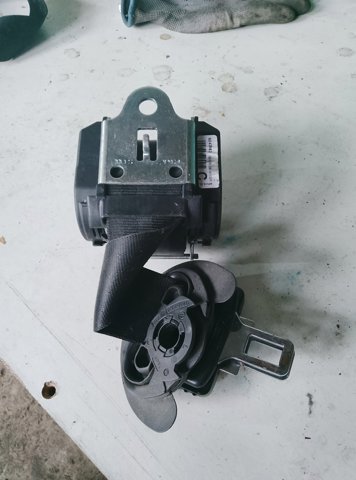 Ремінь безпеки — фото 3