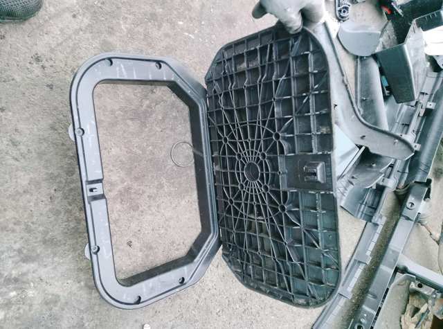 Крышка бардачка — фото 3