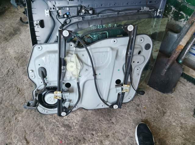 Стеклоподъемный механизм передней — фото 2