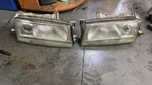 Фара левая