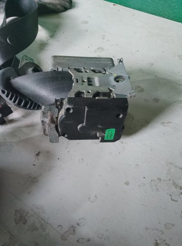 Ремінь безпеки — фото 3