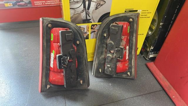 Фонарь задний левый — фото 4