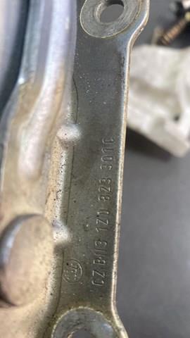 Петля капота левая — фото 2