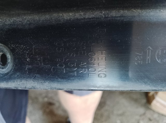 Задній ліхтар — фото 2