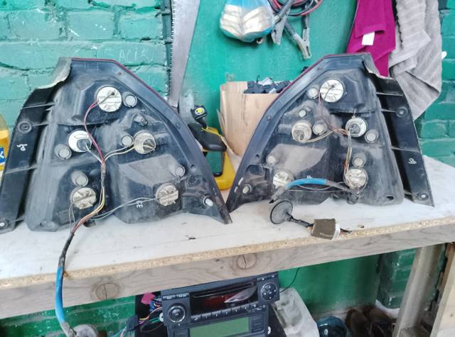 Задній ліхтар — фото 3