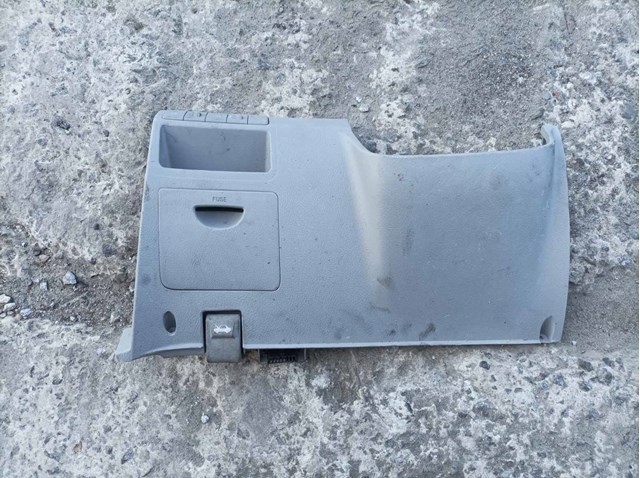 Вмикач регулювання висоти ліхтарів