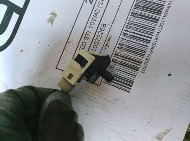 Датчик закривання дверей (кінцевий вимикач) — фото 7