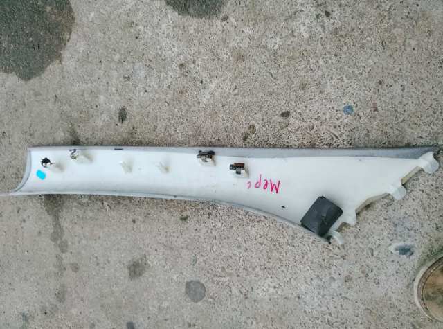 Обшивка стійки передня — фото 3