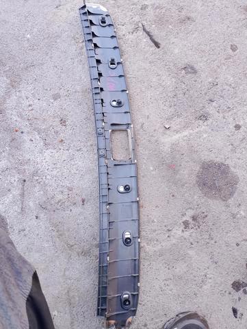 Накладка порога багажника — фото 3