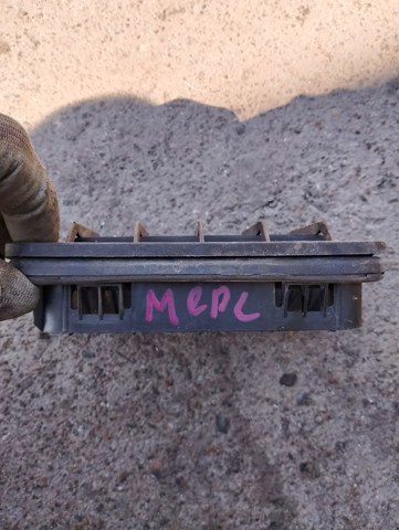 Лючок бензобака/паливного бака — фото 4