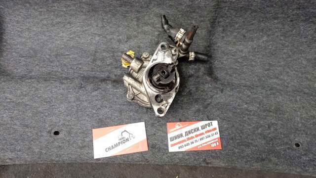 Pompa Vacuum Vacuum Tandem Lexus IS 2.2 D 2005 - 2013 Cod 22100784